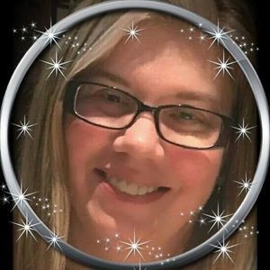 Meet your Posher, Teresa